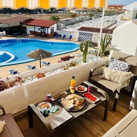 La Fiesta Σαν Μιγκέλ ντε Αμπόνα